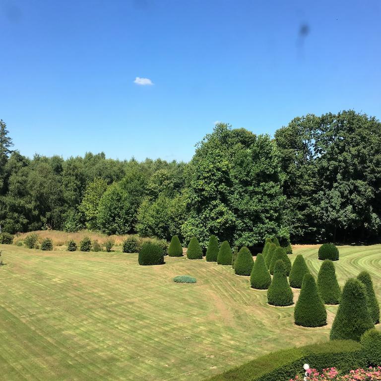 Domaine Du Chateau De Bourville Bermonville Exterior foto